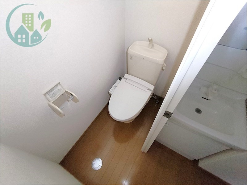 トイレ　レオパレス長峰ヴィラ（家具・家電付、仲介手数料不要）