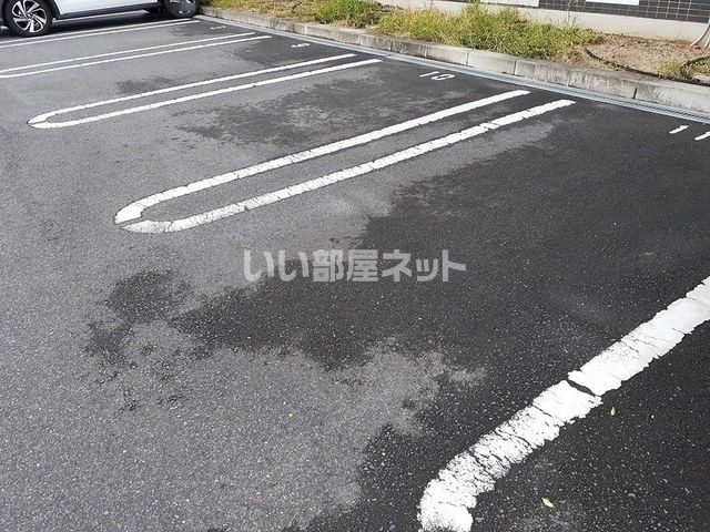 【アクアパレスの駐車場】