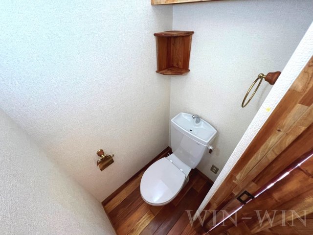 トイレ　イメージ（同施工会社同一モデルの写真です）