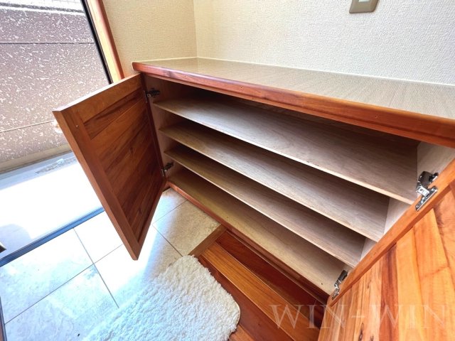 玄関　イメージ（同施工会社同一モデルの写真です）