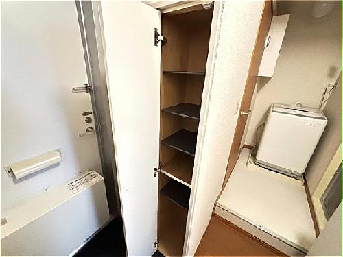 玄関　シューズボックスあり