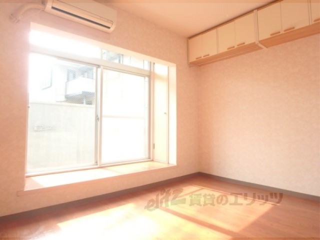 居室・リビング　洋室