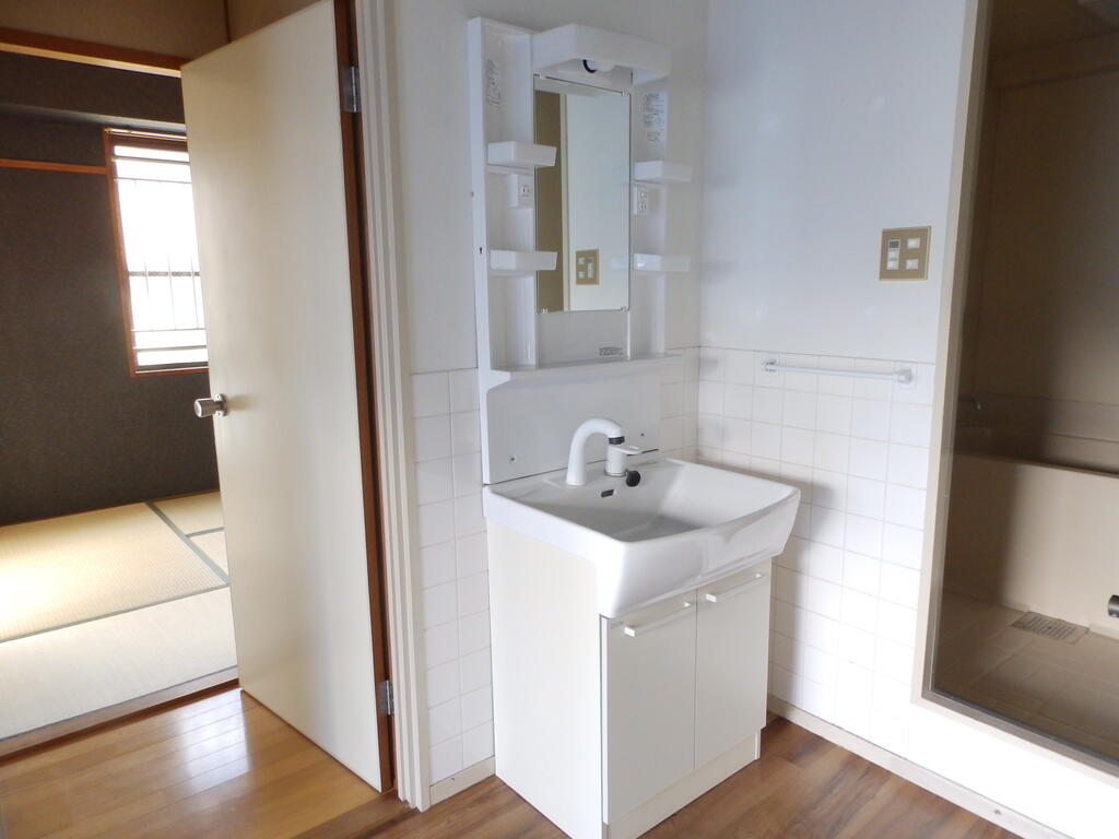 洗面設備　独立洗面台