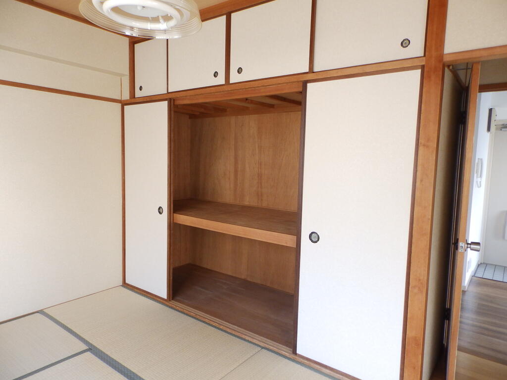 収納　広めの押入です