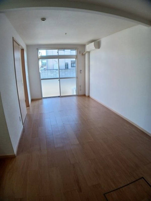 居室・リビング　図面と現状に相違がある場合には現状を優先