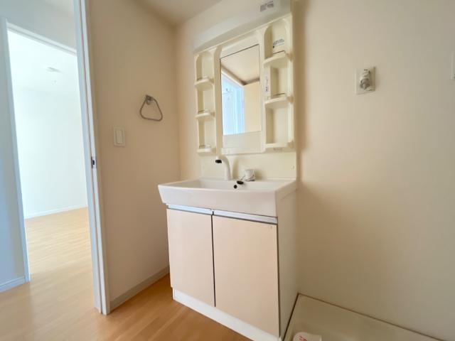 洗面設備　洗髪洗面化粧台