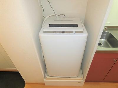 その他設備　洗濯機も付いています