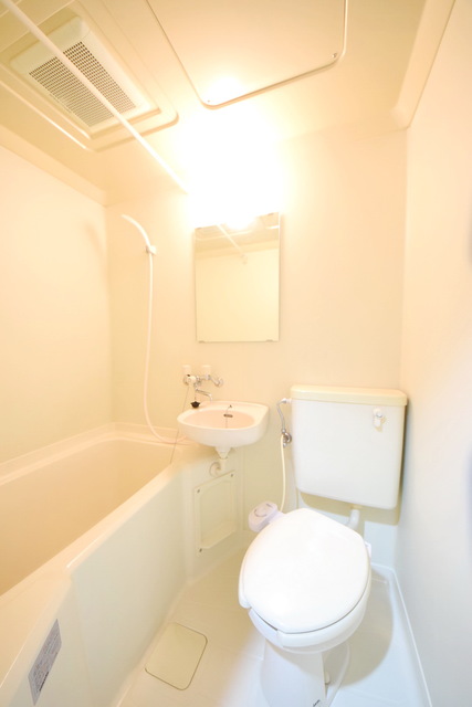 バス・シャワールーム　～一日の疲れを癒しましょうっ～