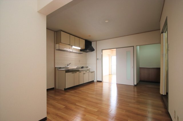 居室・リビング　リビング