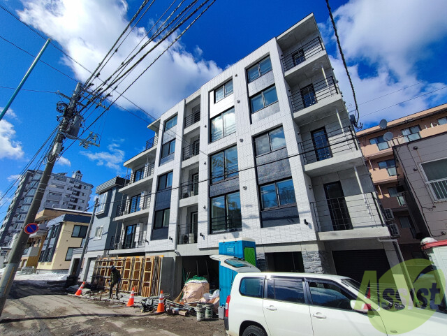 建物外観　札幌市中央区南１１条西「オルセーリュクス山鼻」