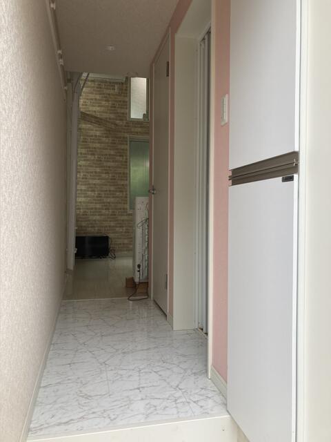 玄関　同建物別部屋参考