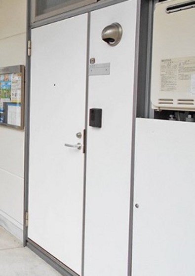 玄関　※他号室の写真です