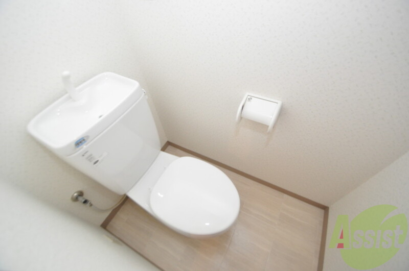 トイレ　キレイに清掃されたトイレは清潔感がり気分もよくなります。