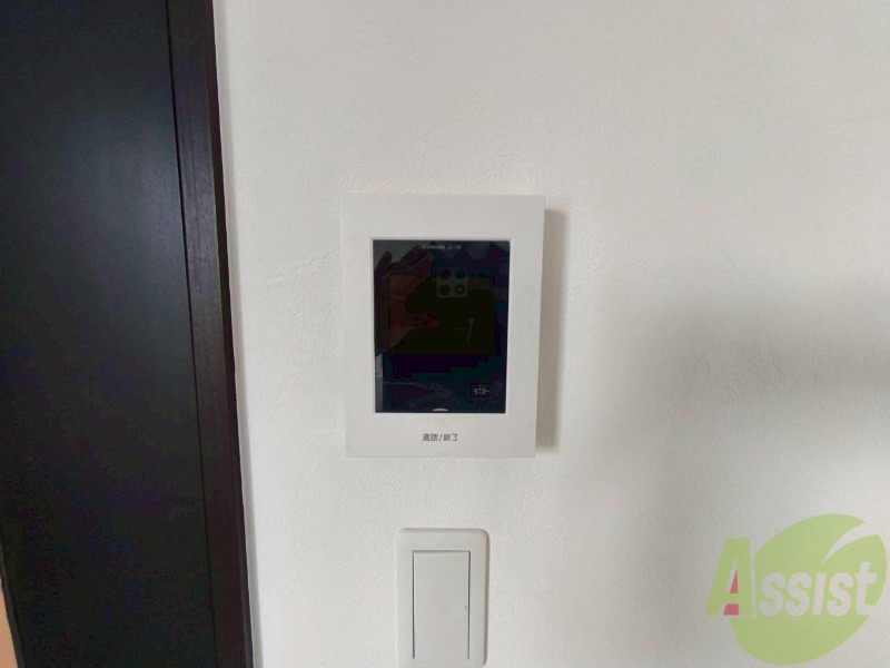 セキュリティ　モニタ付インターホンでセキュリティ面も安心です。