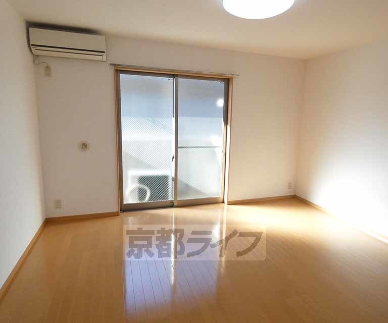 居室・リビング　きれいな内観で住みやすい