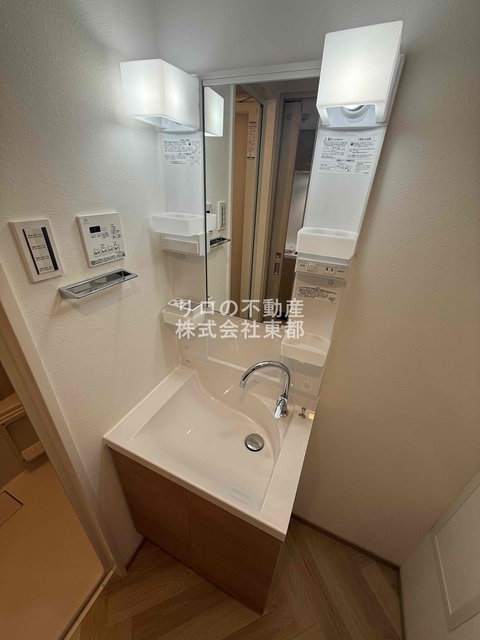 洗面設備　嬉しい洗面台は独立タイプ！