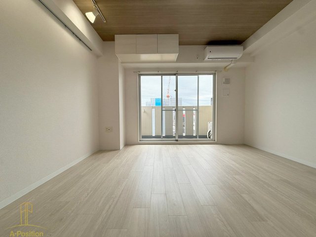 居室・リビング　SERENiTE日本橋SUD