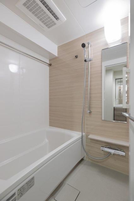 バス・シャワールーム　別部屋参考写真