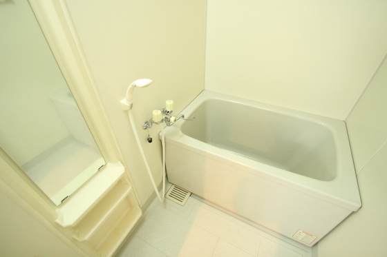 バス・シャワールーム　※別号室の写真です。