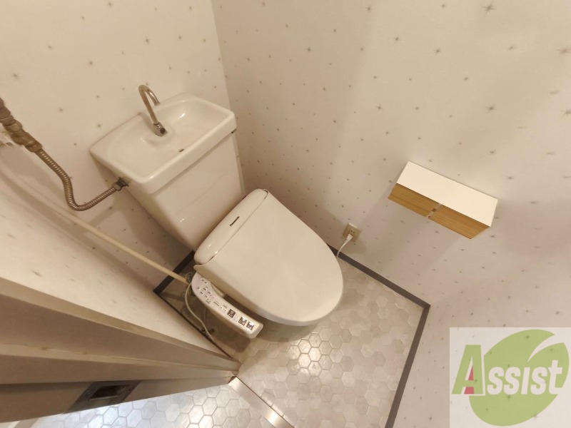 トイレ　トイレです。ウォシュレット付を探している方、おすすめです！