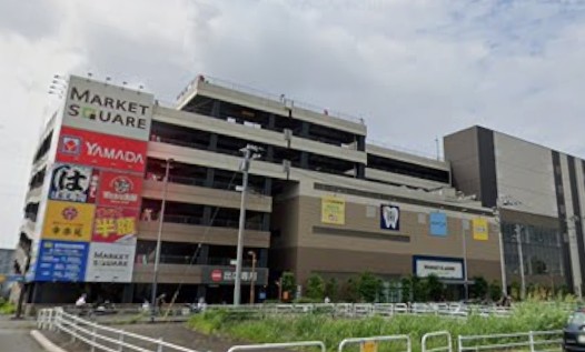 ショッピングセンター　マーケットスクエア川崎イースト（ショッピングセンター）まで424m