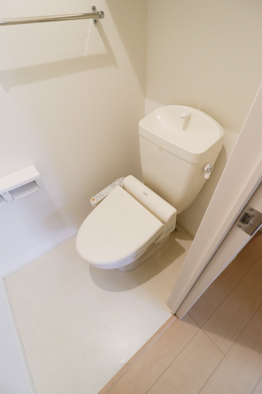 トイレ　図面と現状に相違がある場合には現状を優先