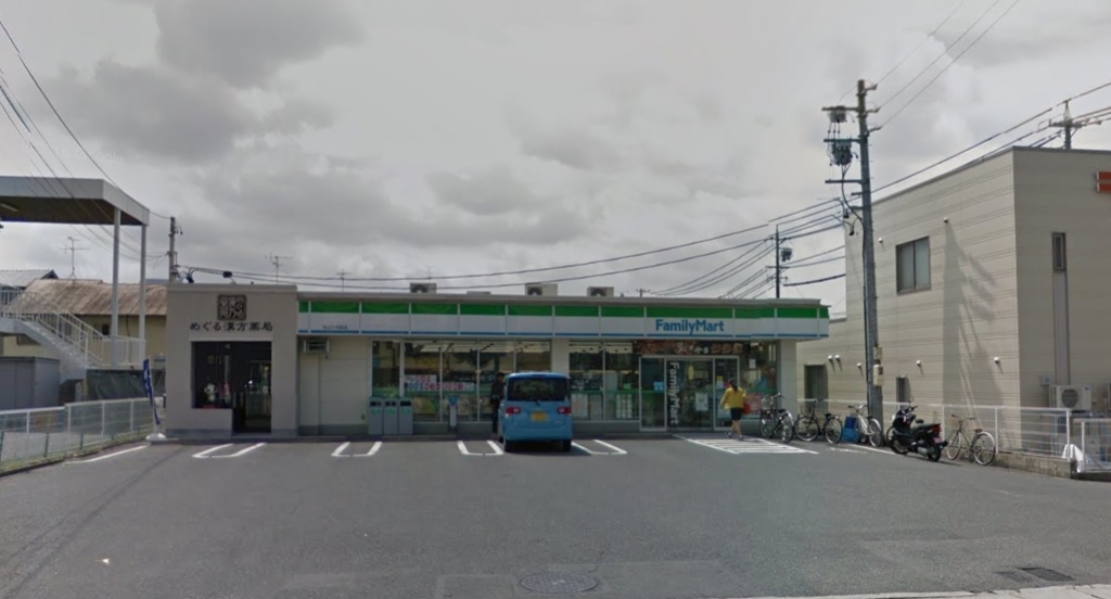 コンビニ　ファミリーマート 守山小幡南店（コンビニ）（コンビニ）まで427m