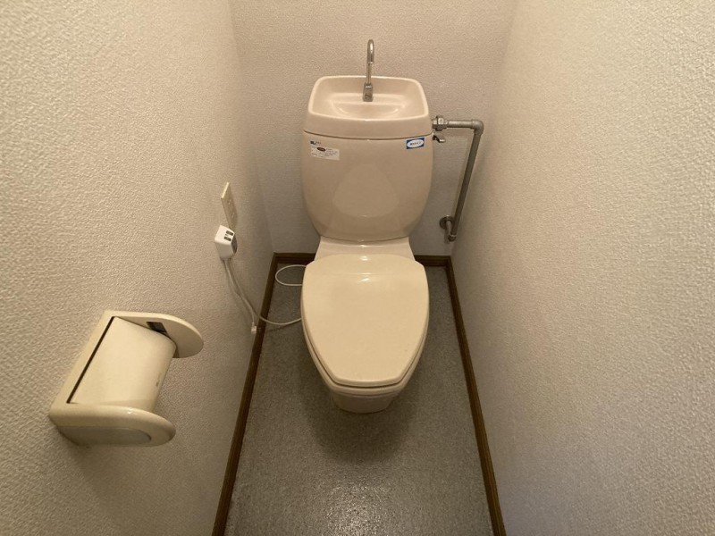 トイレ　トイレ