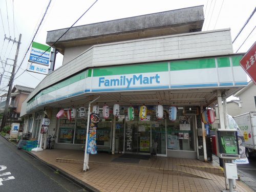 コンビニ　ファミリーマート 仙谷店（コンビニ）まで139m