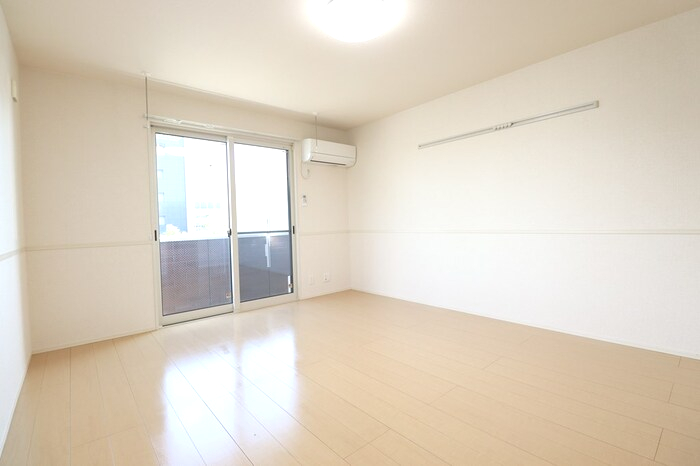 その他部屋・スペース　洋室（別角度）