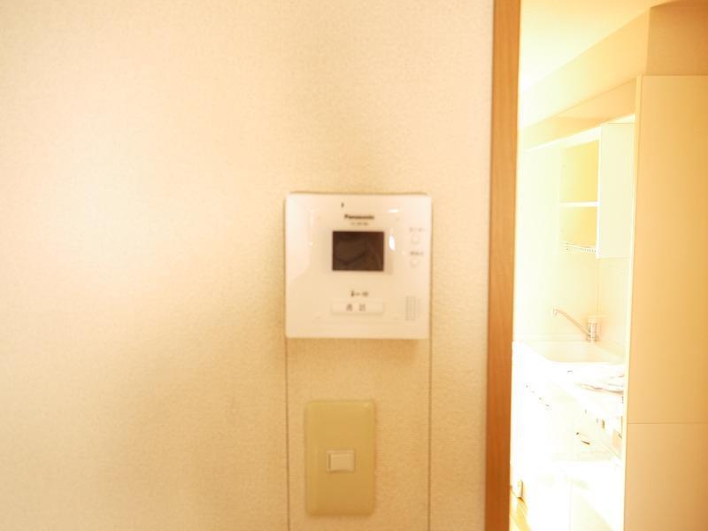 セキュリティ　来客時に便利、TVモニター付インターホン