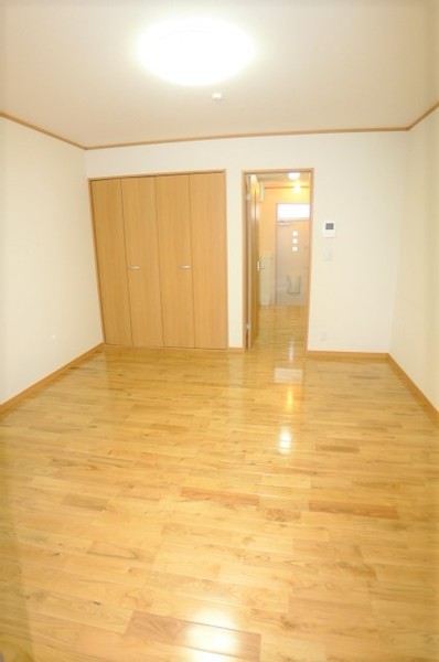 居室・リビング　別室参考写真