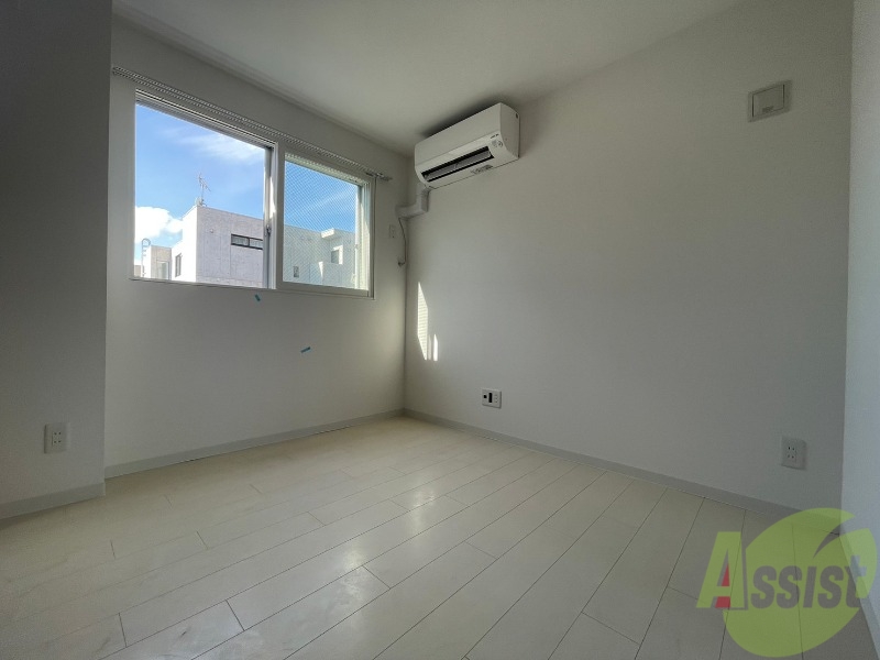 居室・リビング　広くてきれいなリビングです！快適に過ごせそうですね。