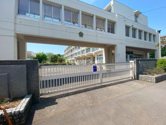 中学校　東村山第一中学校（中学校）まで1682m