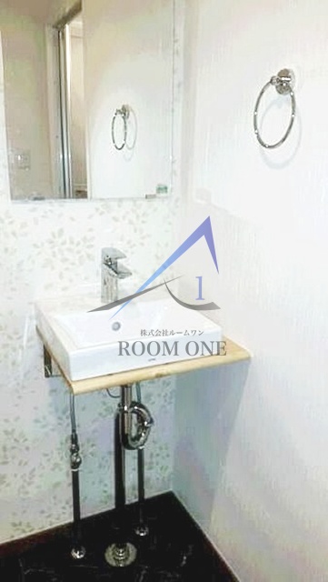 洗面設備　洗面台です。