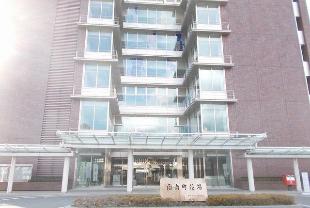 役所　函南町役場（役所）まで1600m