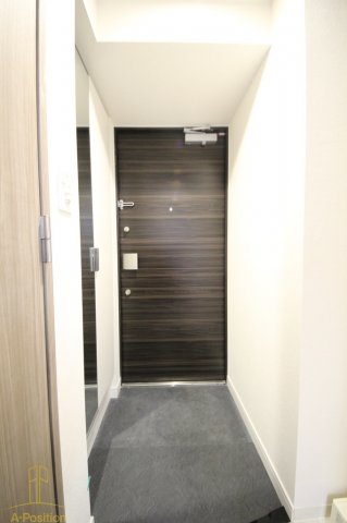 玄関　プレサンス堺筋本町センティス