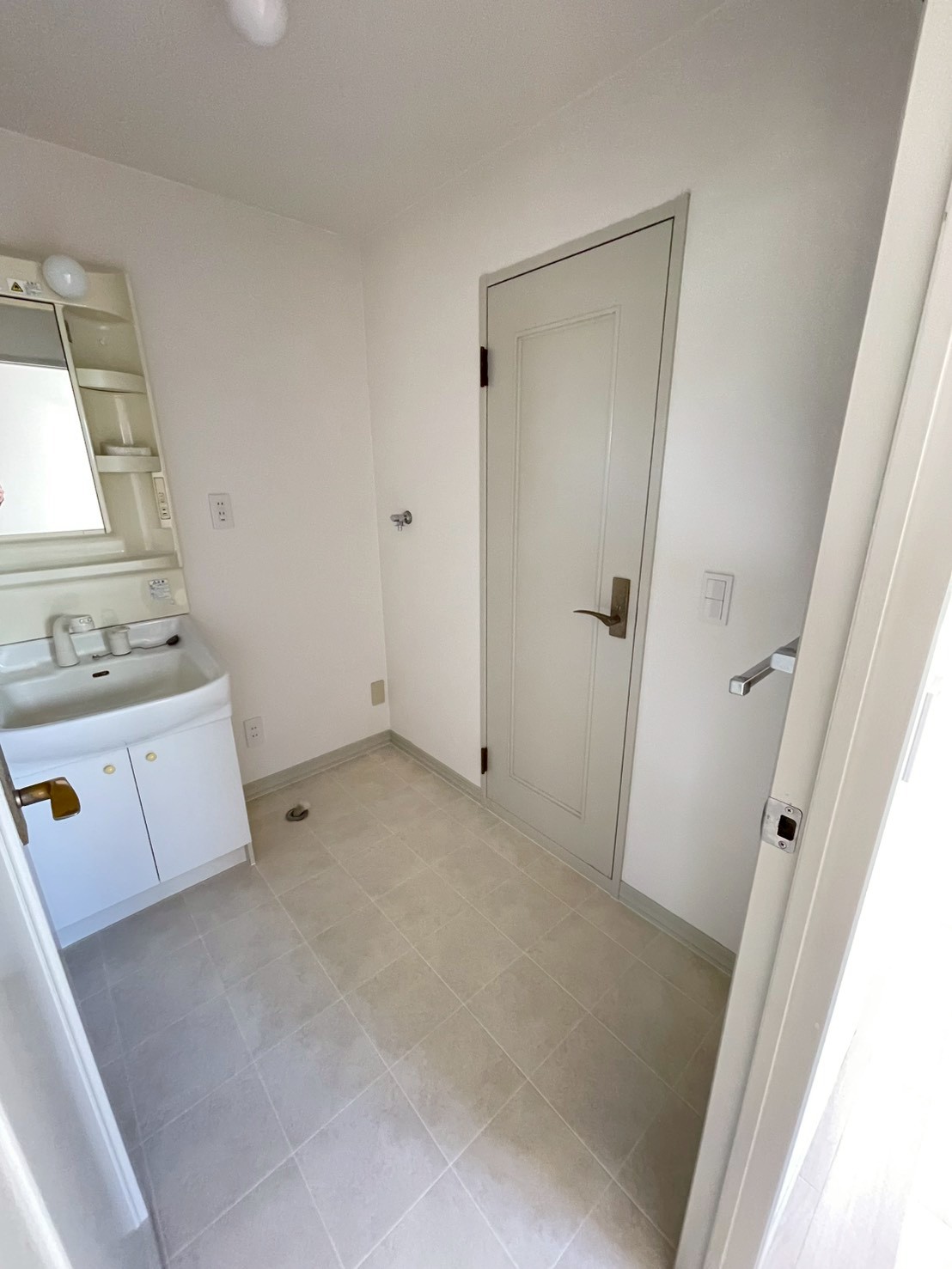 洗面設備　洗面所・室内洗濯機置き場