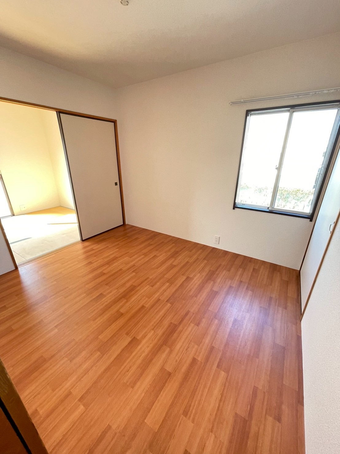 居室・リビング　洋室