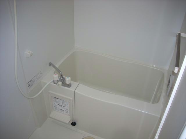 バス・シャワールーム　※別部屋写真