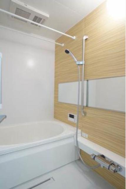 バス・シャワールーム　同じ施工会社の参考写真です