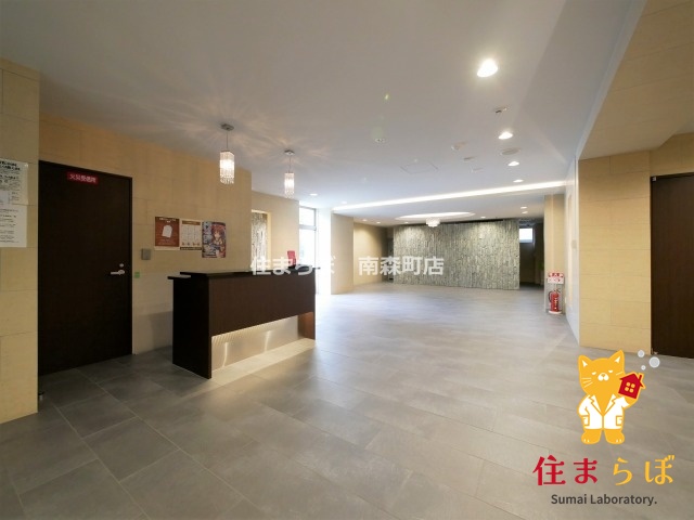 エントランス　共用部の印象も大切に