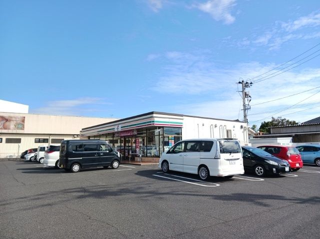 コンビニ　セブンイレブン姶良東餅田店（コンビニ）まで850m