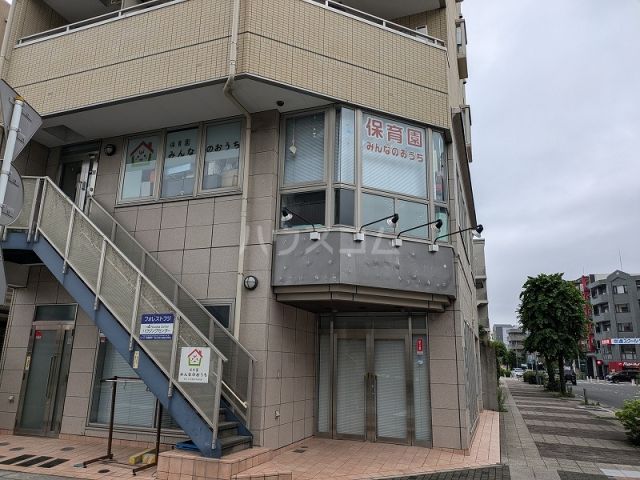 幼稚園・保育園　保育園みんなのおうち（幼稚園・保育園）まで329m