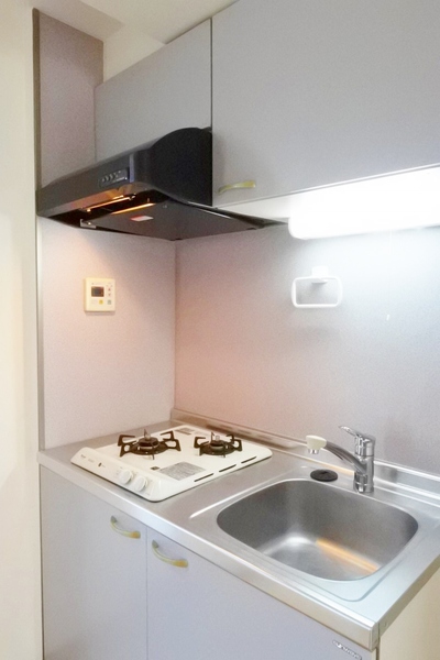 キッチン　別階・同タイプ