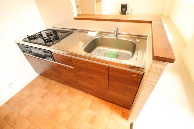 キッチン　人気の対面キッチン♪