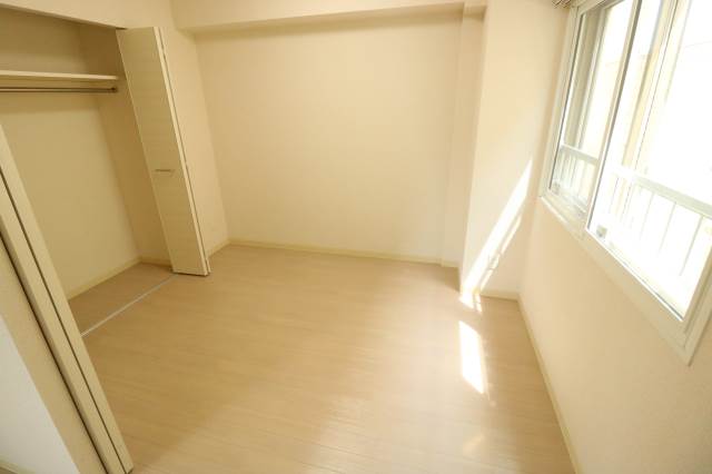 その他部屋・スペース　綺麗な内装の寝室です♪