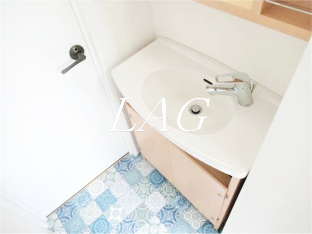 洗面設備　洗面台です。