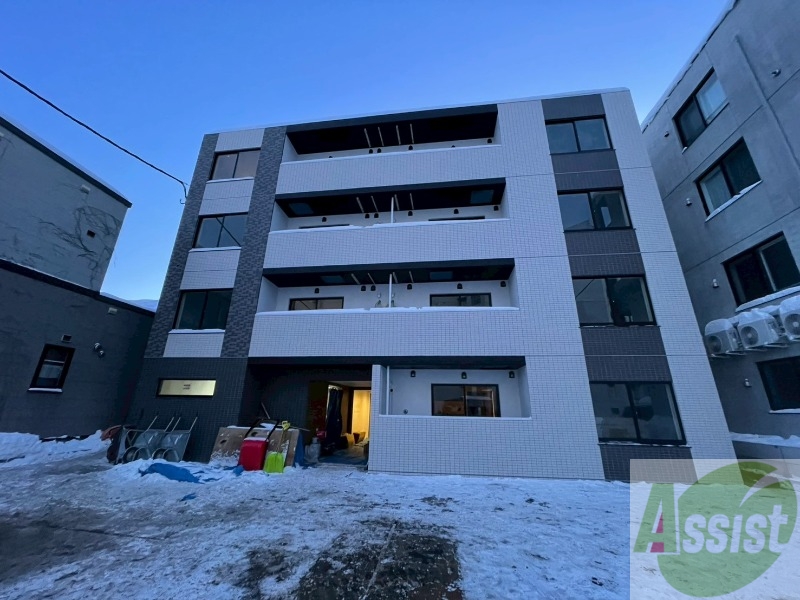 建物外観　札幌市豊平区豊平六条「クレスト豊平公園」