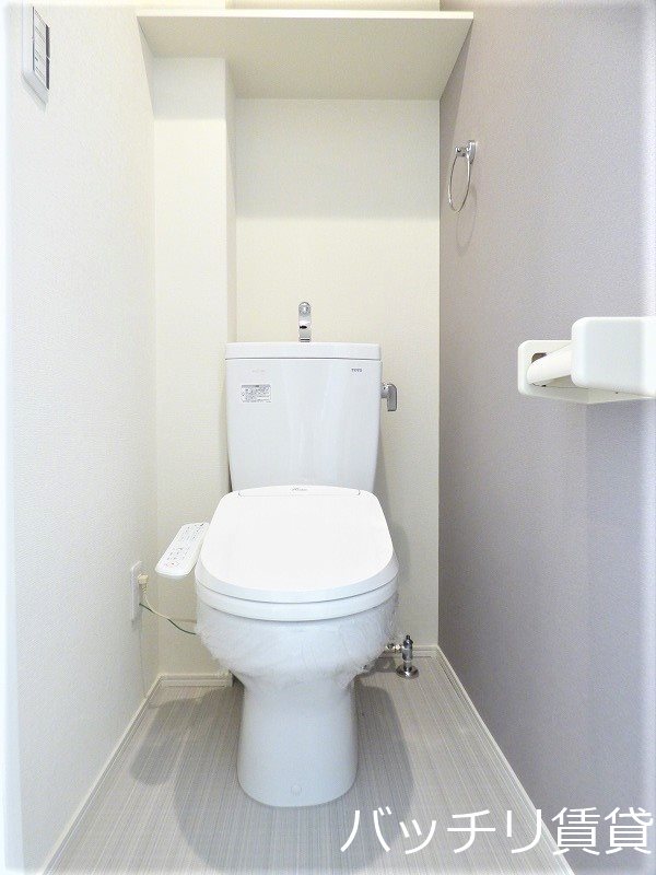 トイレ　同型タイプの為、現状を優先致します。